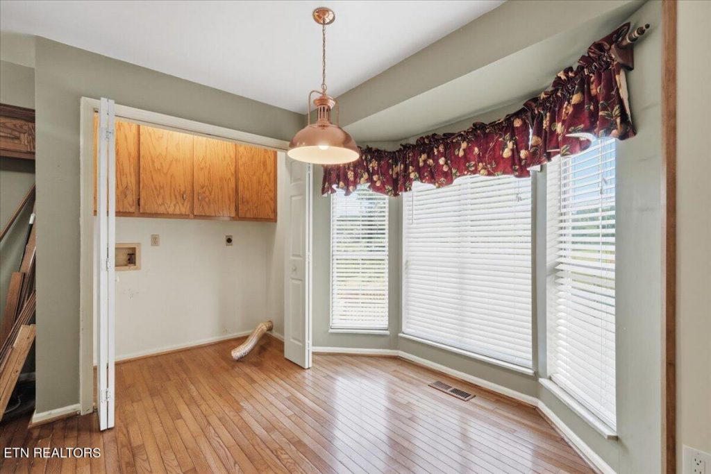3106 mint road nine