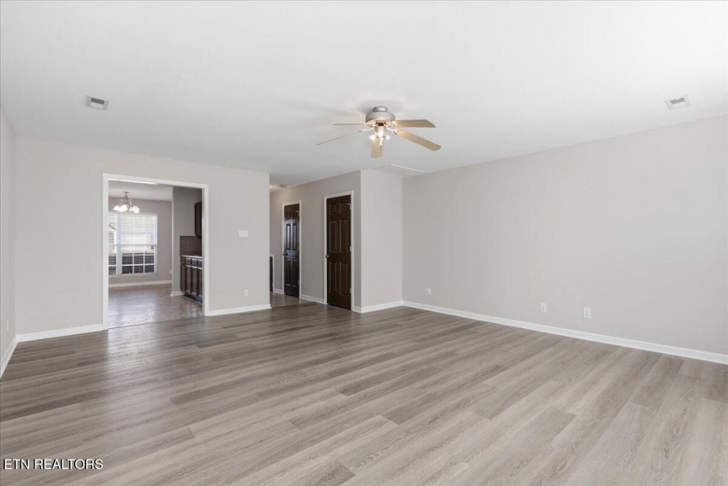 771 casey lane actual living room too